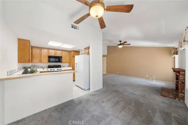1379 Yorktown CIR, San Jacinto, CA 92583
