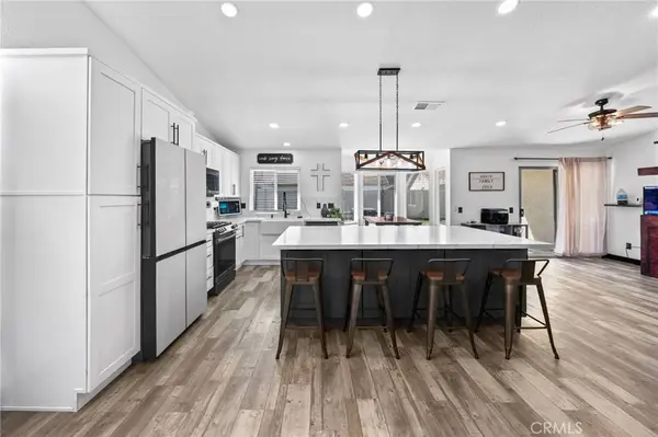 24323 Kentucky Derby WAY, Murrieta, CA 92562