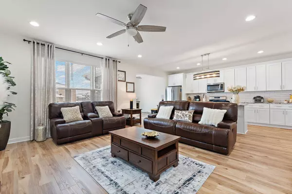 4491 W 77th Avenue, Merrillville, IN 46410