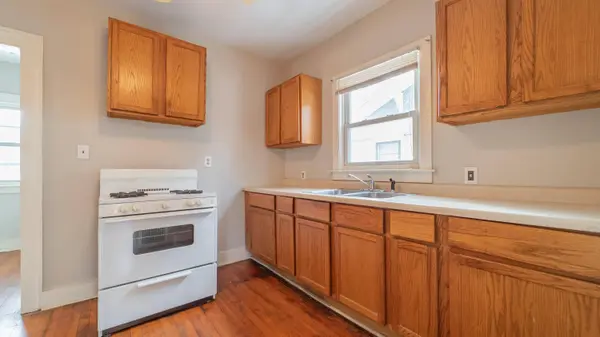 718 Cherry Street, Hammond, IN 46324
