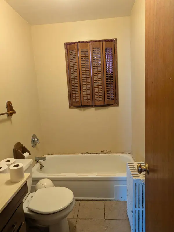6521 Arkansas Avenue, Hammond, IN 46323