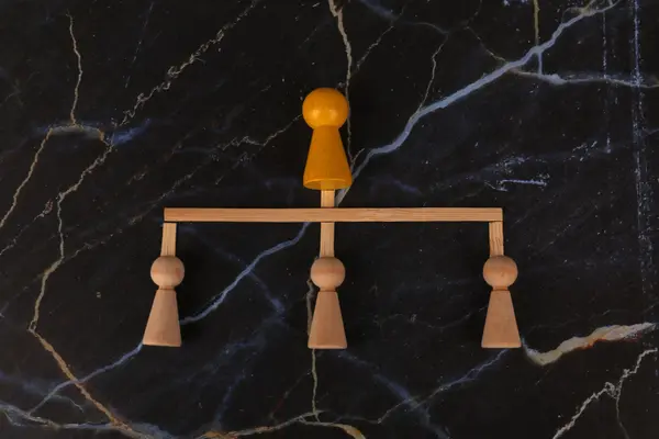 feature image of How to Coordinate a Home Sale and Relocation