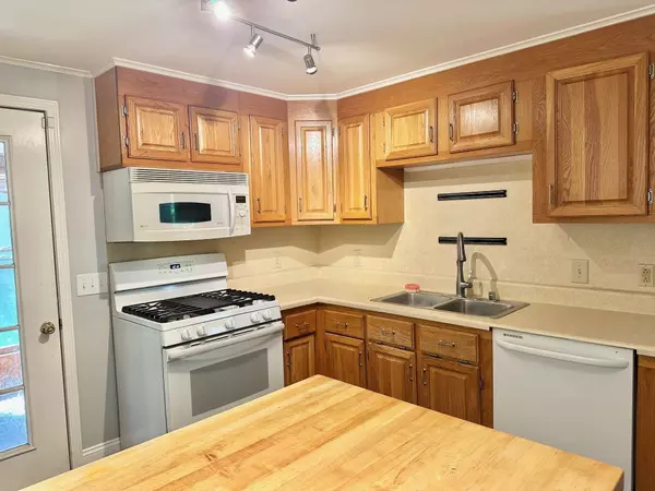 346 BUFFALO GAP HWY, Churchville, VA 24421