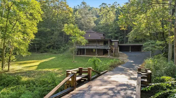 6614 MIDDLEBROOK LN, Middlebrook, VA 24459