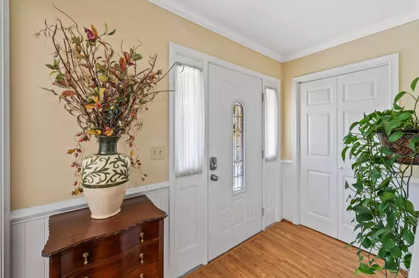 9 S COBBLESTONE CT, Fishersville, VA 22939