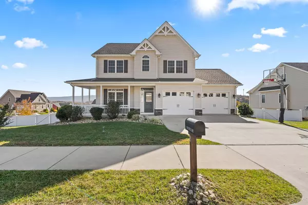 8 MCILWEE LN, Staunton, VA 24401