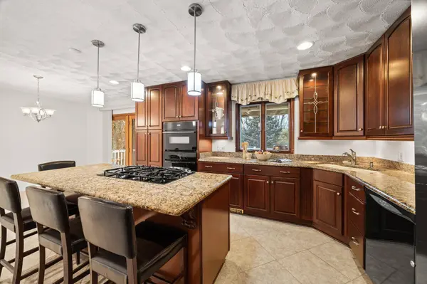 39 FOREST SPRINGS DR, Stuarts Draft, VA 24477