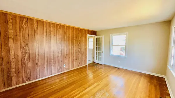 2403 PARK HILL RD, Staunton, VA 24401