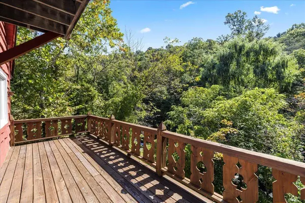 6602 MIDDLEBROOK RD, Raphine, VA 24459