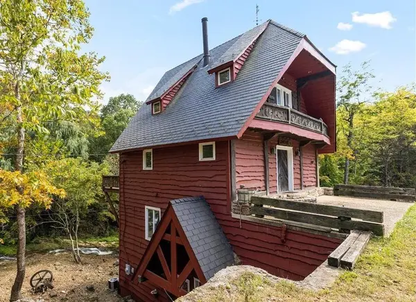 6602 MIDDLEBROOK RD, Raphine, VA 24459
