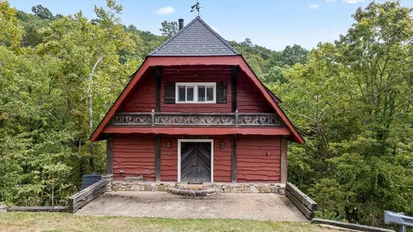 6602 MIDDLEBROOK RD, Raphine, VA 24459