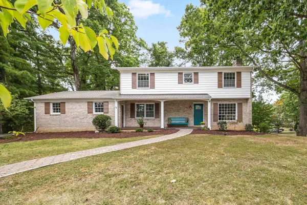 426 WINDEMERE DR, Staunton, VA 24401