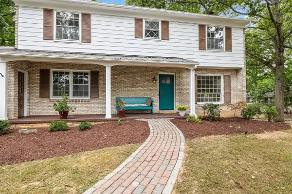 426 WINDEMERE DR, Staunton, VA 24401