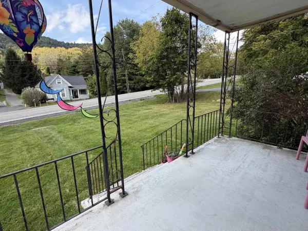 5656 SAM SNEAD HWY, Hot Springs, VA 24445