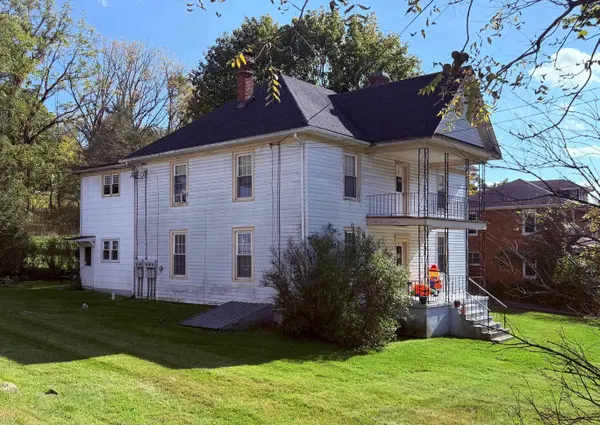 5656 SAM SNEAD HWY, Hot Springs, VA 24445