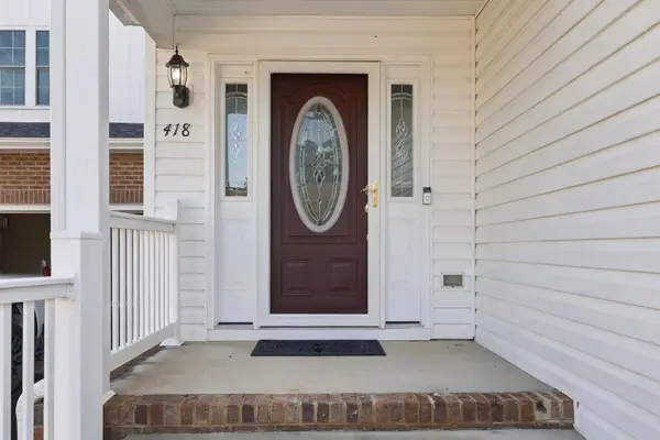 418 COLLINSWOOD DR, Staunton, VA 22401