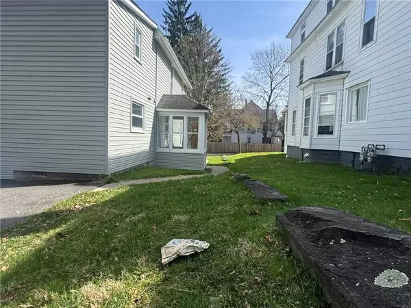 23 Cedar ST, Oneonta, NY 13820