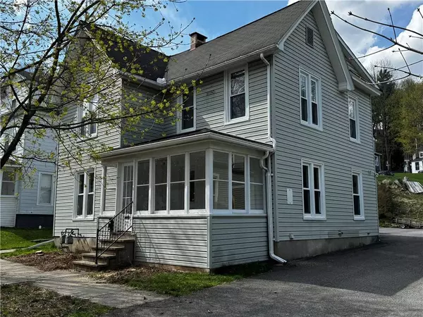 23 Cedar ST, Oneonta, NY 13820