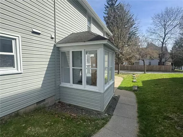 23 Cedar ST, Oneonta, NY 13820