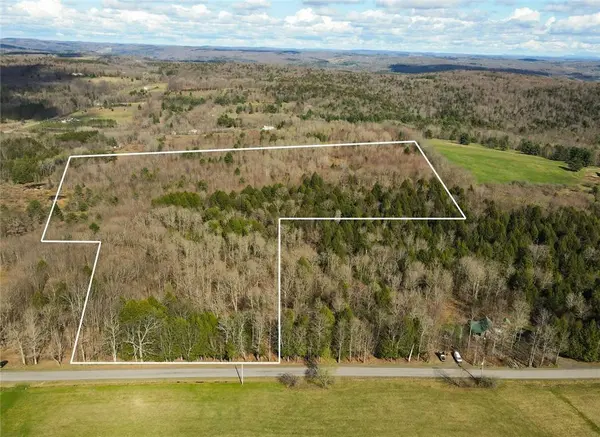 Ramey RD, Pittsfield, NY 13411