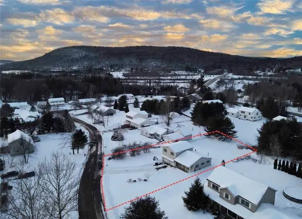 112 Central DR, Oneonta, NY 13820