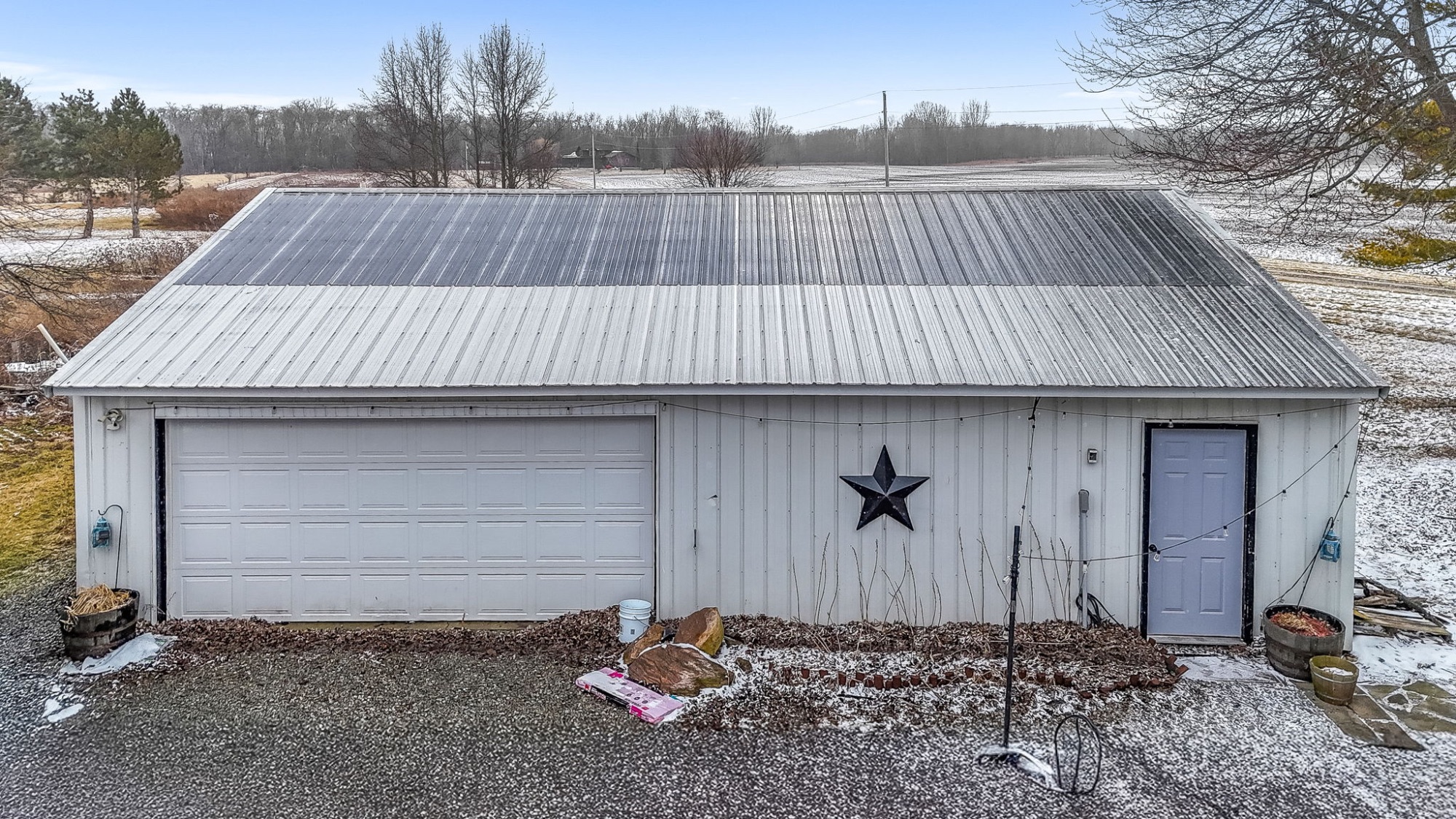 Detached 30x40 garage with workshop at Radnor Ohio farmhouse on 5.5 acres