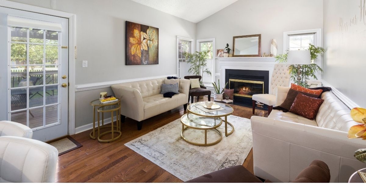 Well-staged living room prepared for home buyers in the Columbus Ohio area
