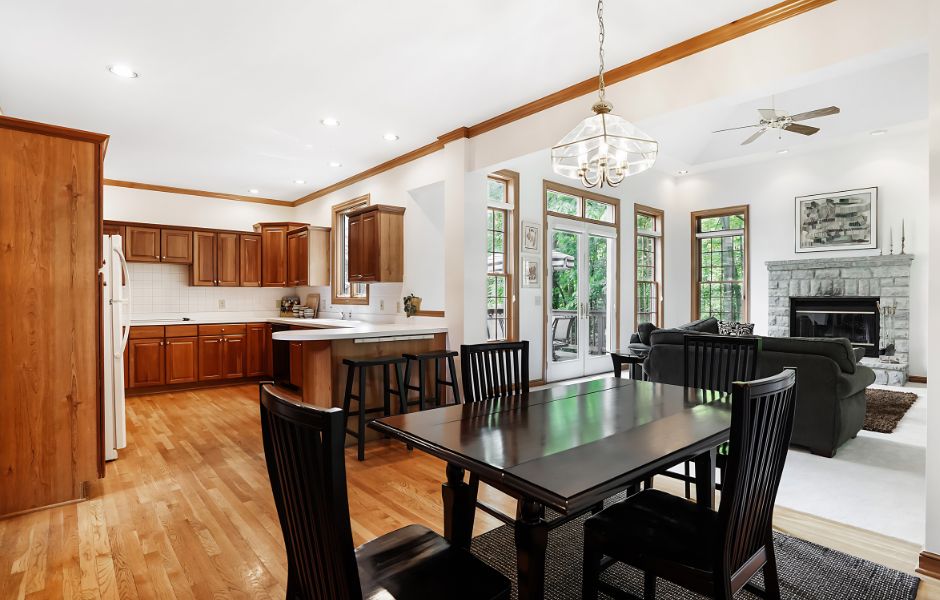 Move-in ready Powell Ohio home interior prepared for sale