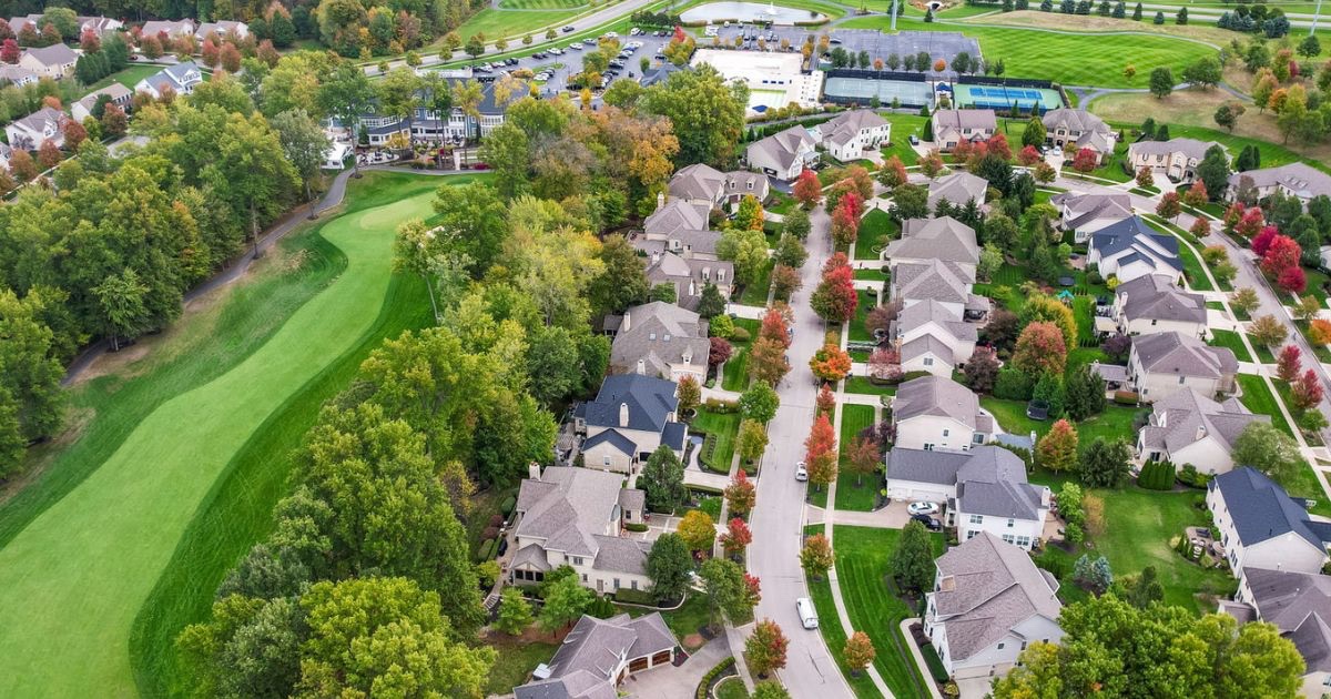 Drone view of a luxury home community in Powell Ohio