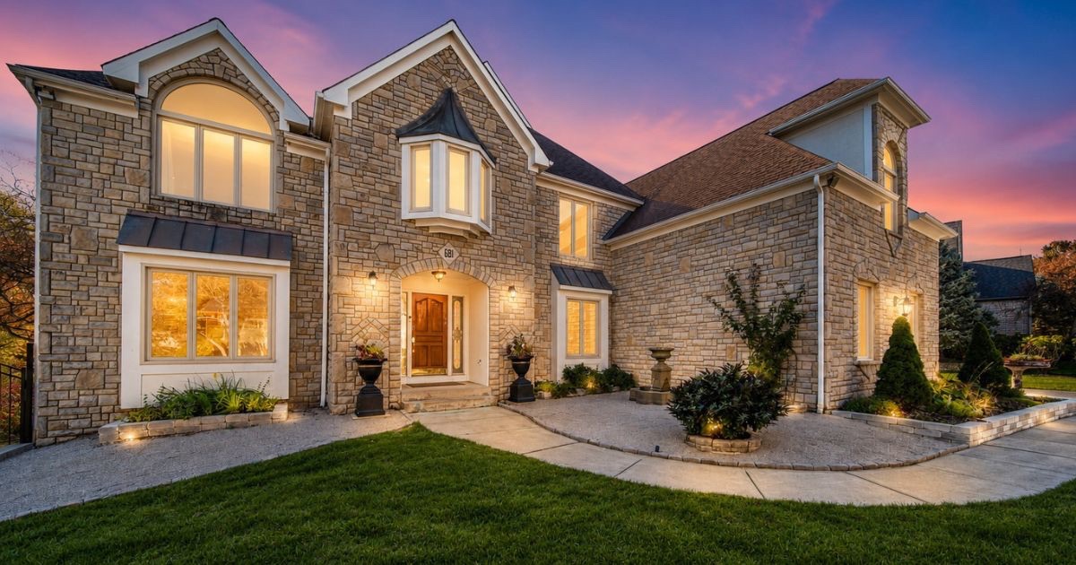 Luxury home exterior in Westerville Ohio at twilight