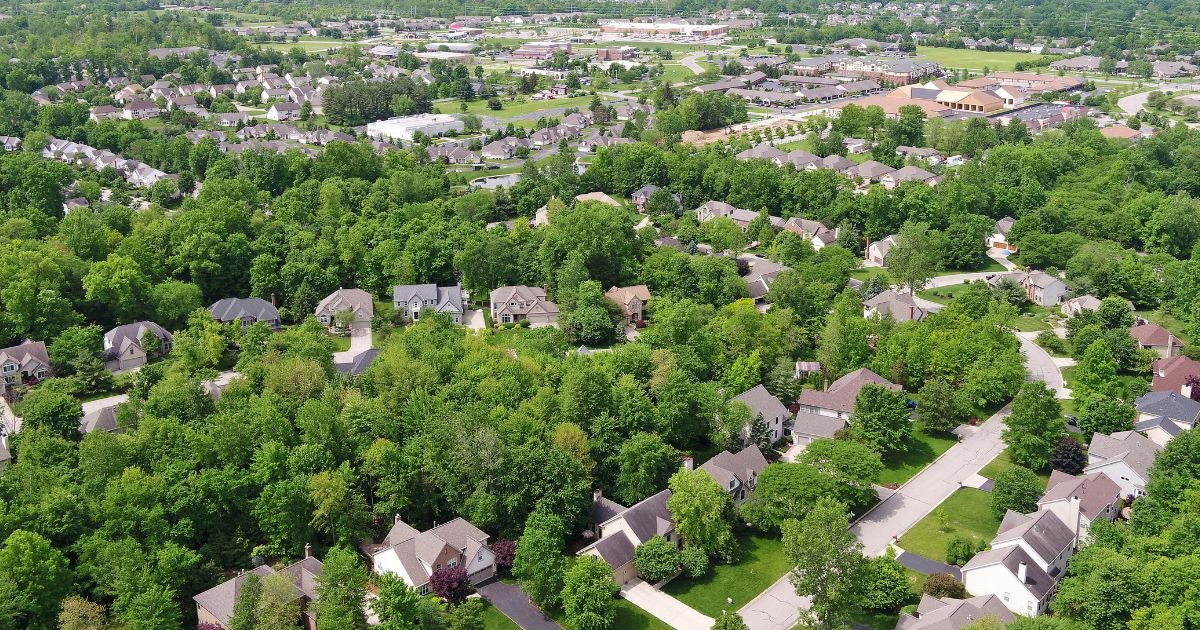 Walkable Central Ohio community with local shops and outdoor gathering spaces