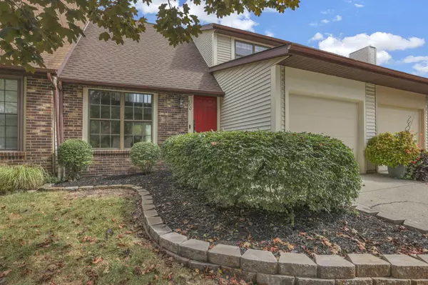 810 Applewood Lane, Westerville, OH 43081