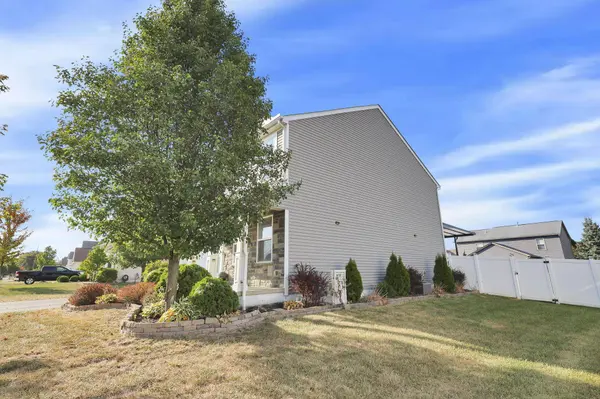 4322 Archway Court, Grove City, OH 43123