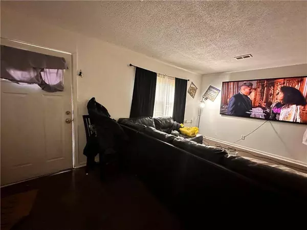 8009 Park AVE, Kansas City, MO 64132