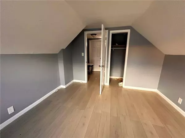 4621 E 43rd TER, Kansas City, MO 64130