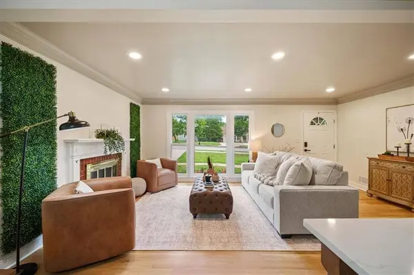 5600 Roe BLVD, Roeland Park, KS 66205