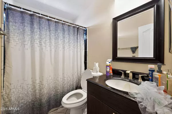 660 E EL PRADO Road, Chandler, AZ 85225