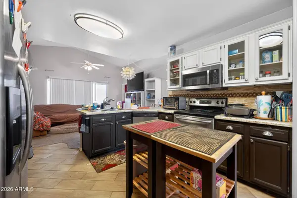 9491 W RAVEN Drive, Arizona City, AZ 85123
