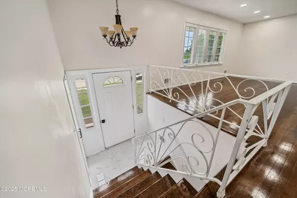 344 Colonial Drive, Toms River, NJ 08753