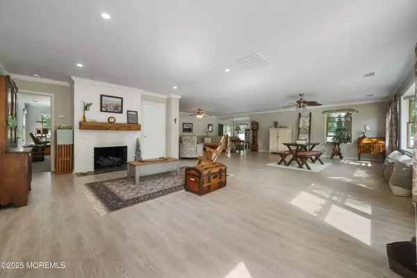 315 Tudor Avenue, Pine Beach, NJ 08741