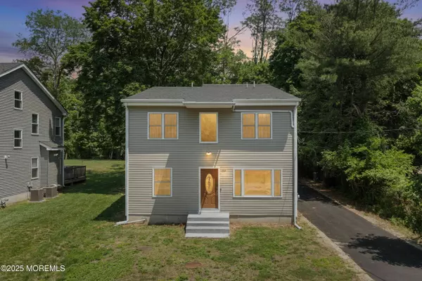 132 Millhurst Road, Manalapan, NJ 07726