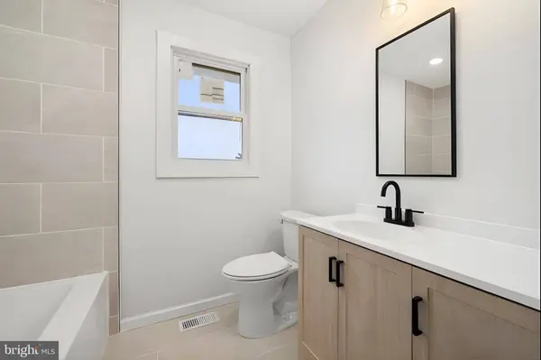 26 NICHOLAS ST, Pemberton, NJ 08068
