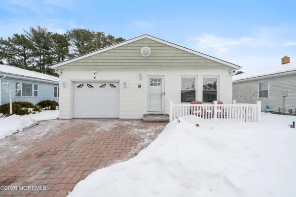 20 Camrose Street, Toms River, NJ 08757