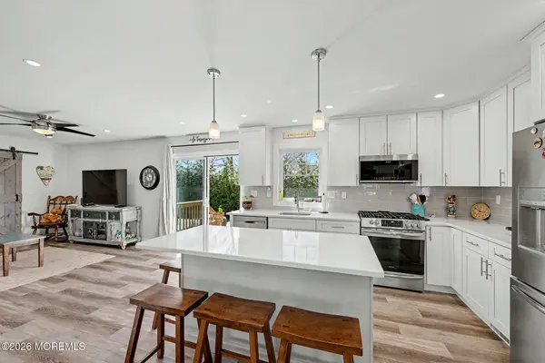 1146 Kenton Drive, Toms River, NJ 08753