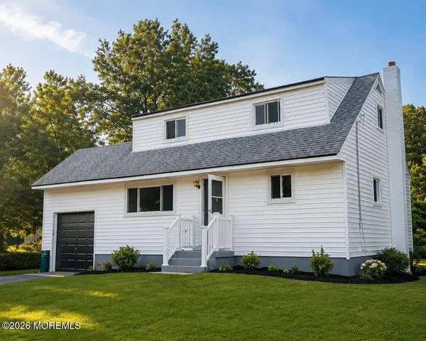 33 Glen Road
