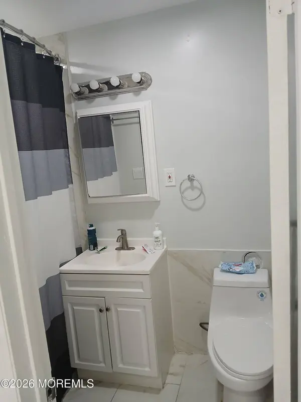 274 College Drive, Edison, NJ 08817