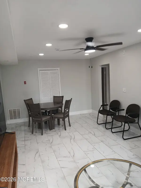 274 College Drive, Edison, NJ 08817