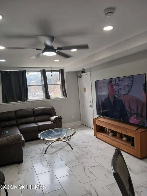 274 College Drive, Edison, NJ 08817