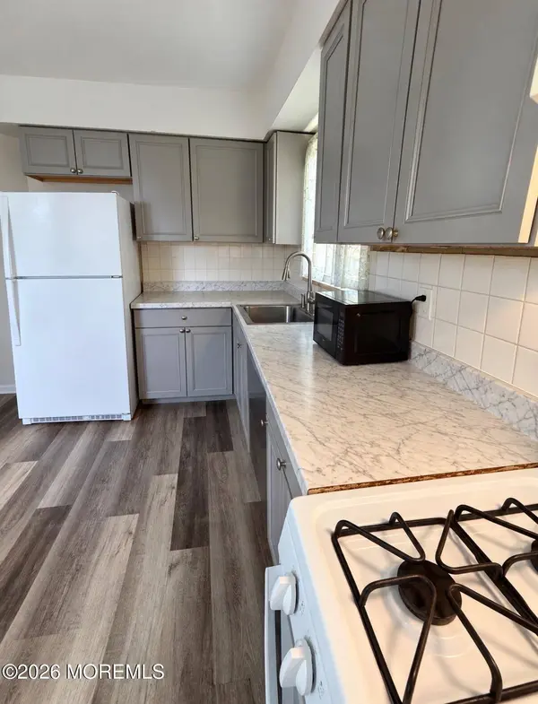 154 Highland Boulevard #Floor 2, Keansburg, NJ 07734