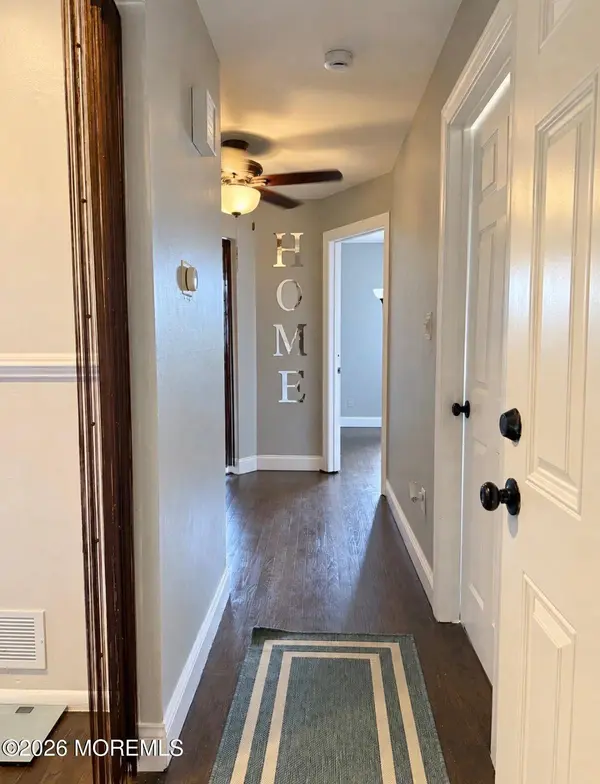 154 Highland Boulevard #Floor 2, Keansburg, NJ 07734
